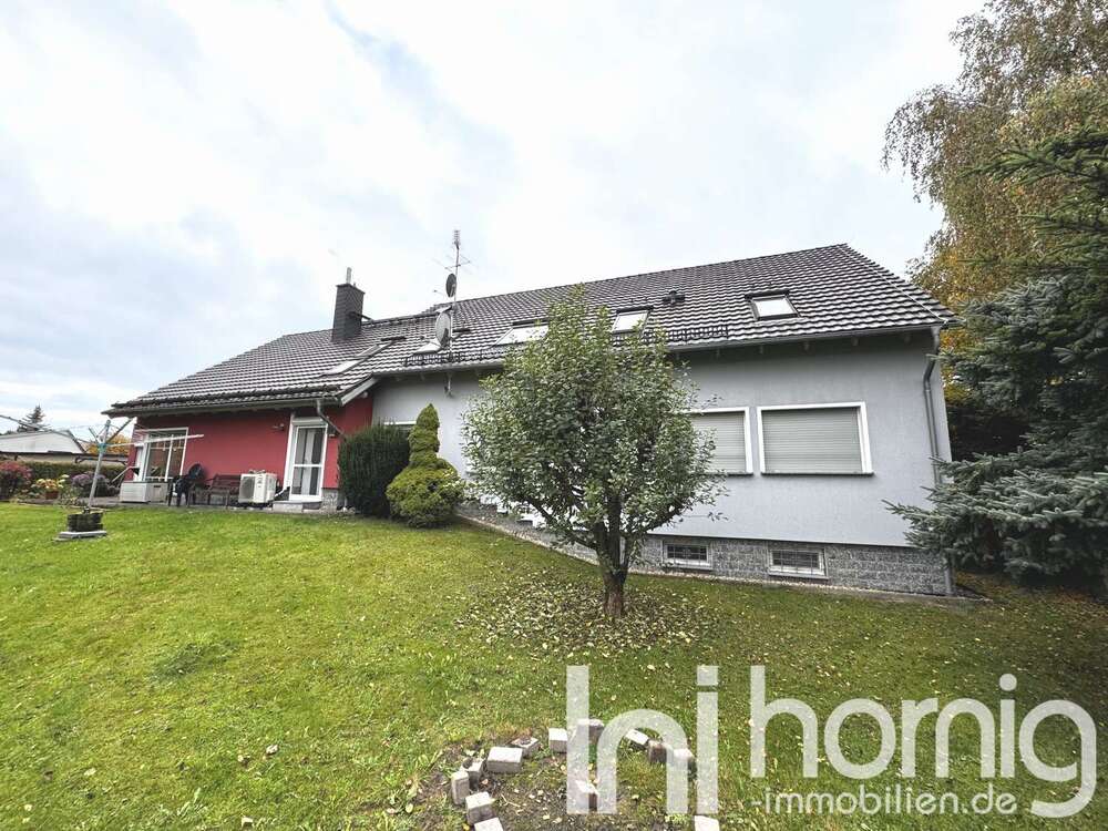 Thumbnail-Haus zum Kaufen in EbersbachSachsen 249.000,00 € 284 m²