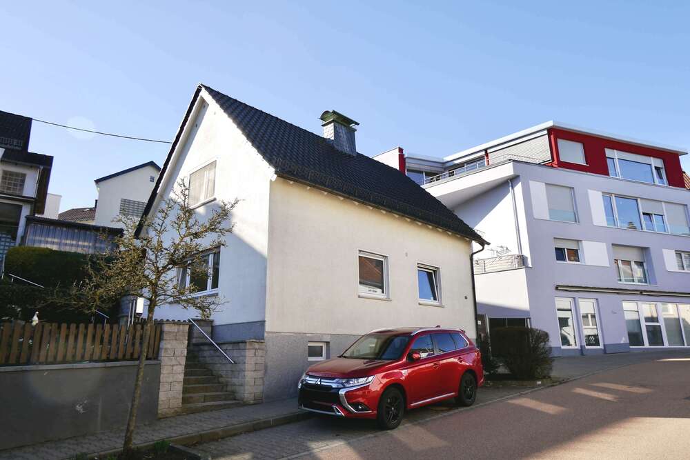 Thumbnail-Haus zum Mieten in Taunusstein 1.000,00 € 100 m²
