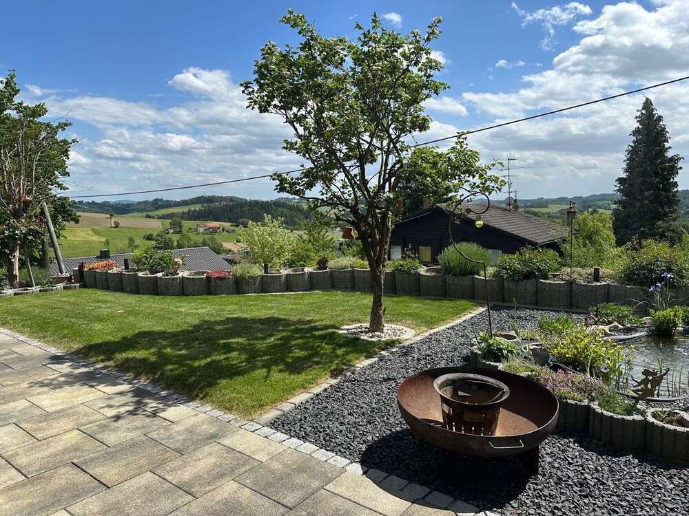 Thumbnail-Haus zum Kaufen in Grafenau 275.000,00 € 138 m²