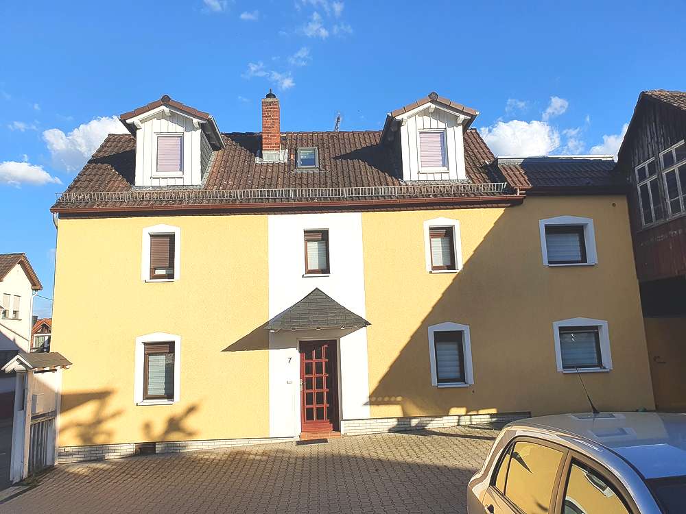 Thumbnail-Haus zum Mieten in Kelkheim 1.500,00 € 131 m²