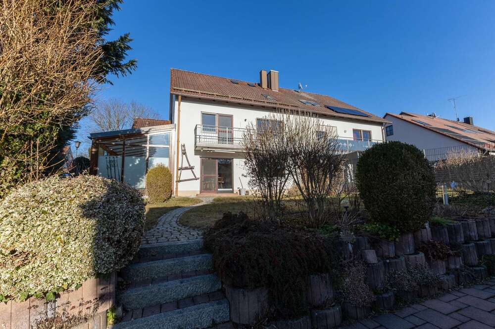 Thumbnail-Haus zum Kaufen in Hilgertshausen-Tandern 670.000,00 € 218.05 m²