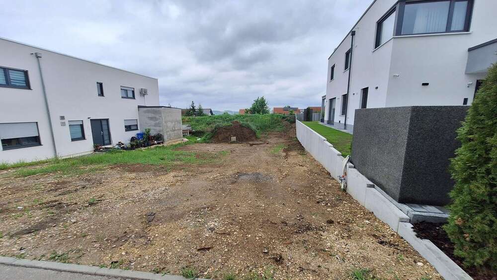 Thumbnail-Grundstück zu verkaufen in Heubach 103.040,00 € 368 m²