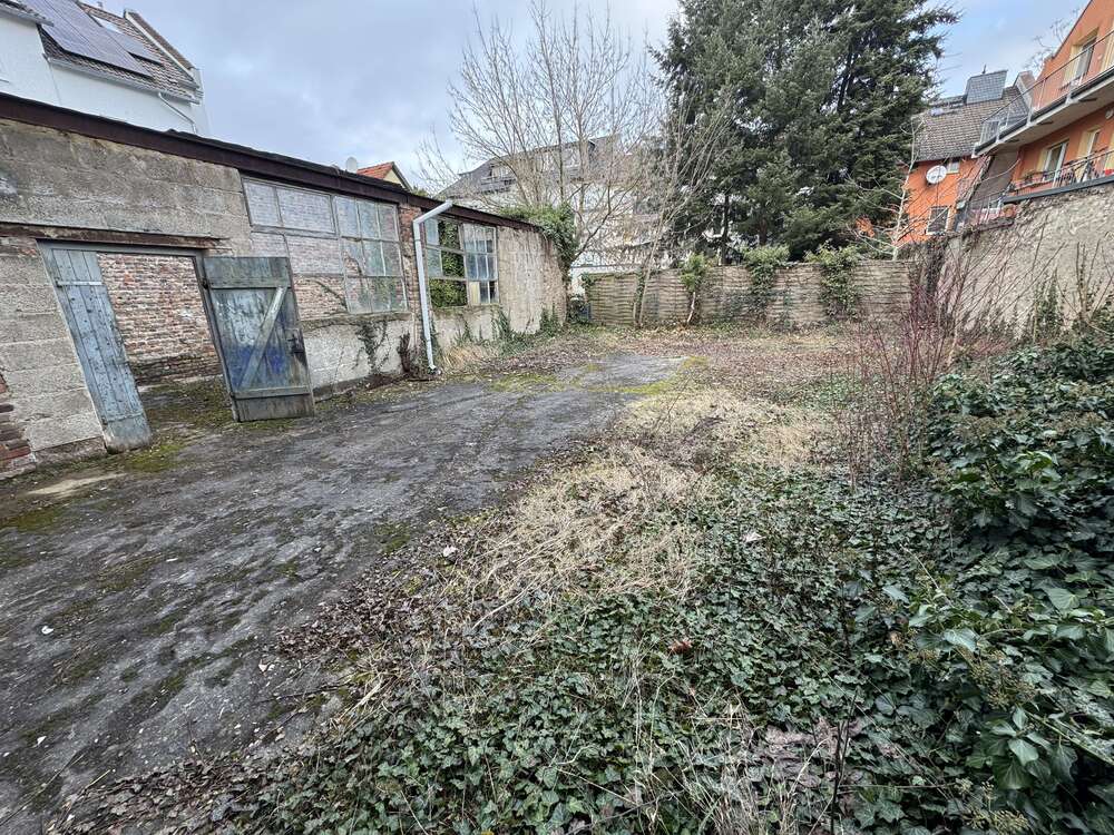 Thumbnail-Grundstück zu verkaufen in Frankfurt Alt - Griesheim 750.000,00 € 715 m²