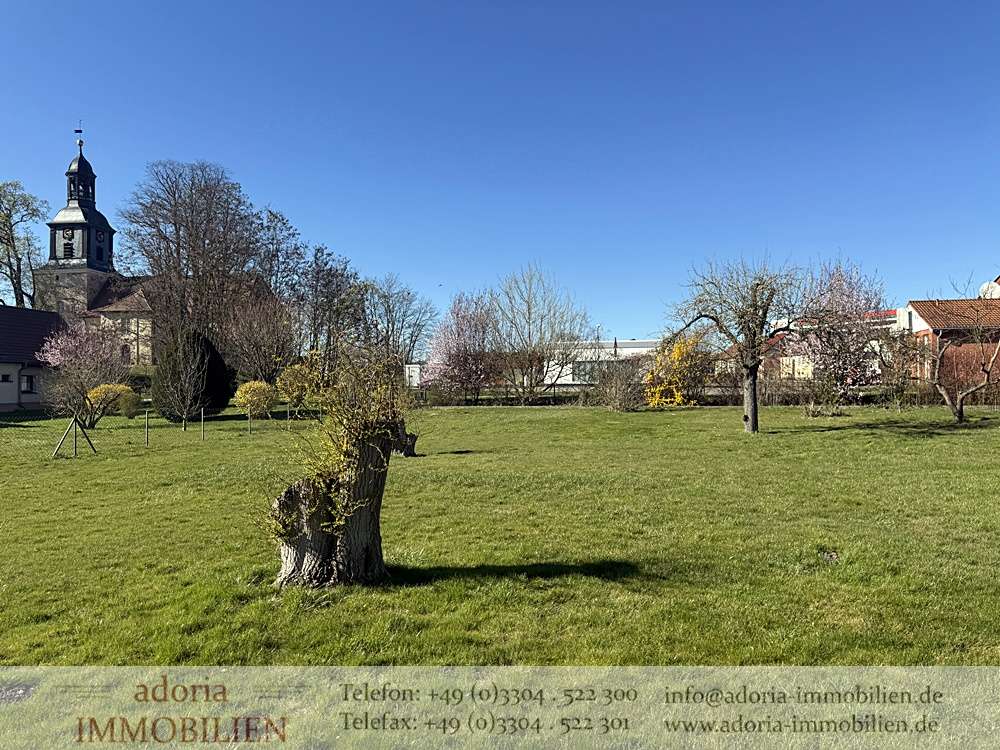 Thumbnail-Grundstück zu verkaufen in Oberkrämer 154.000,00 € 776 m²