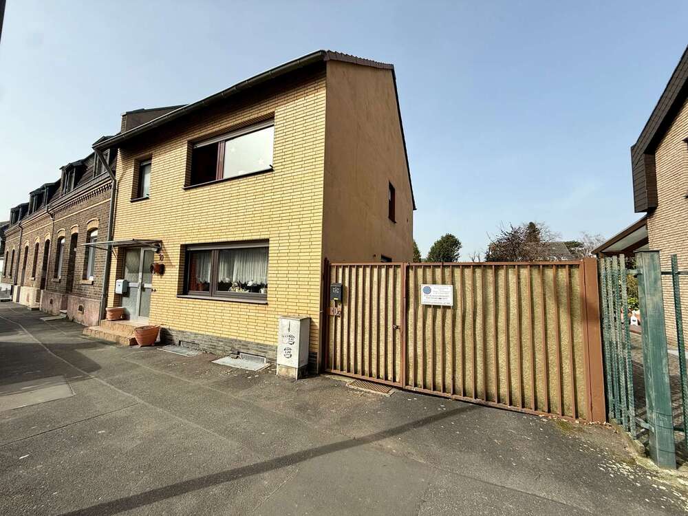 Thumbnail-Haus zum Kaufen in Köln 549.000,00 € 130 m²