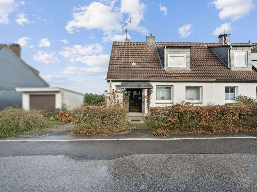 Thumbnail-Haus zum Kaufen in Wermelskirchen 299.000,00 € 108 m²