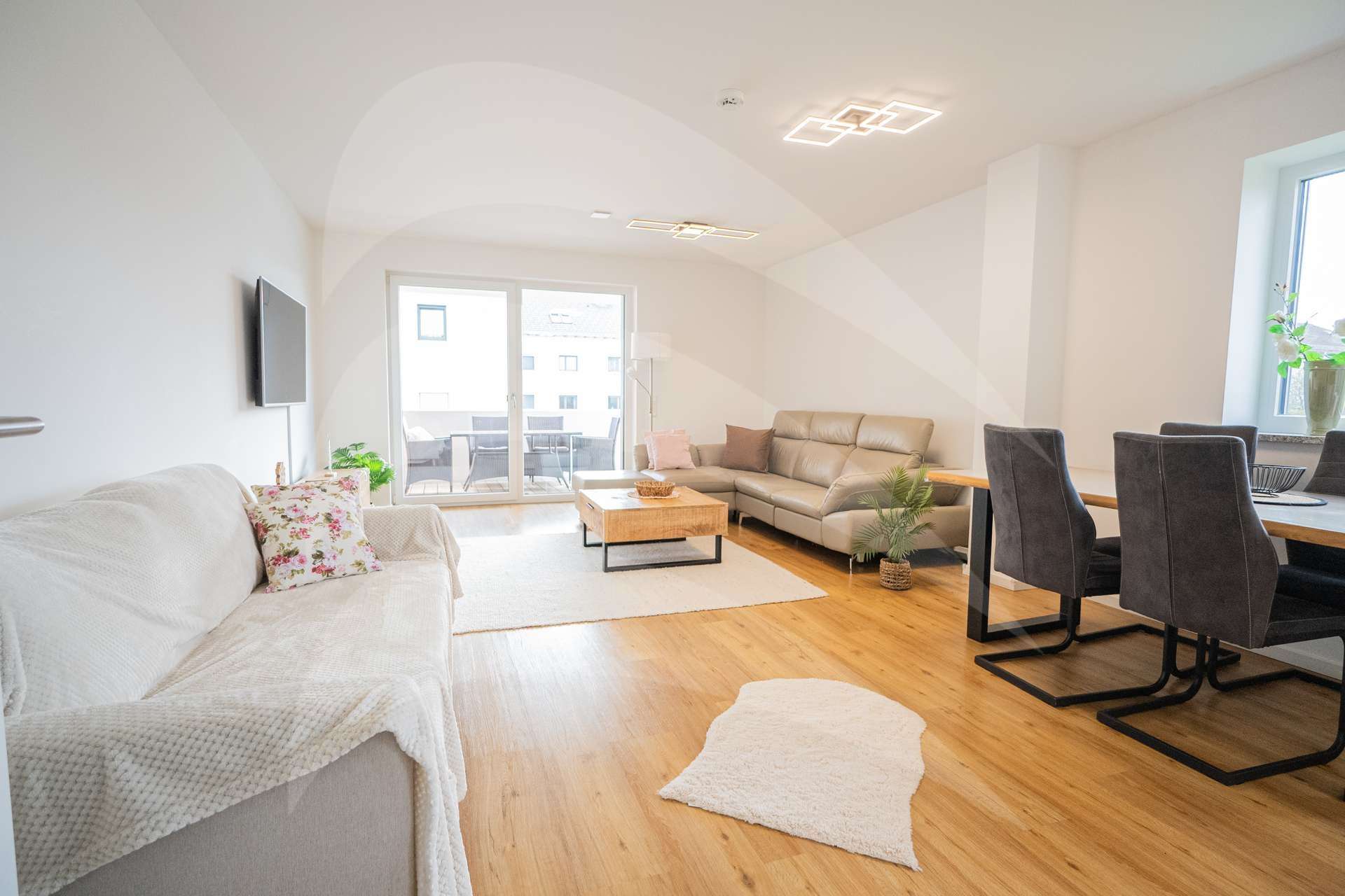 Thumbnail-Wohnung zum Mieten in Neuhaus am Inn 900,00 € 94 m²