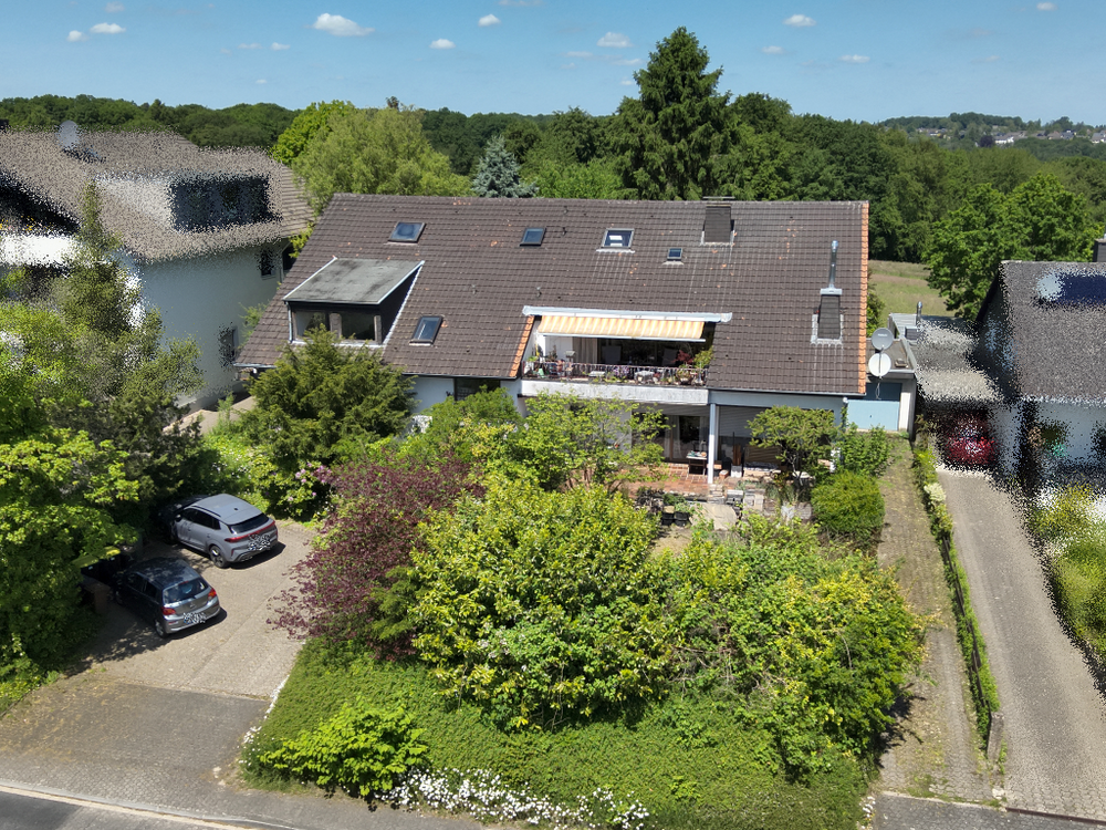 Thumbnail-Haus zum Kaufen in Lohmar 825.000,00 € 498 m²