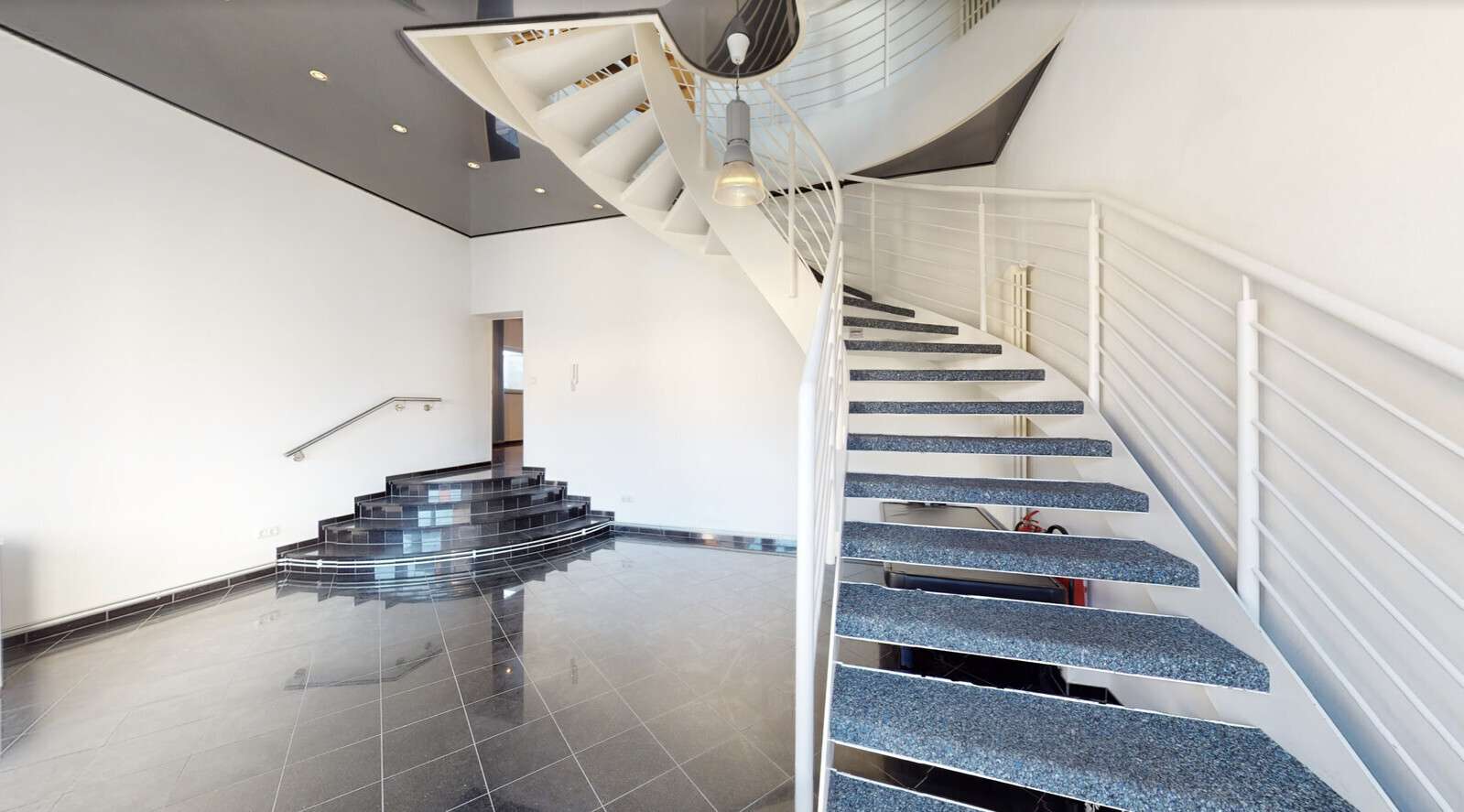 Thumbnail-Wohnung zum Mieten in Pfungstadt 1.250,00 € 185 m²