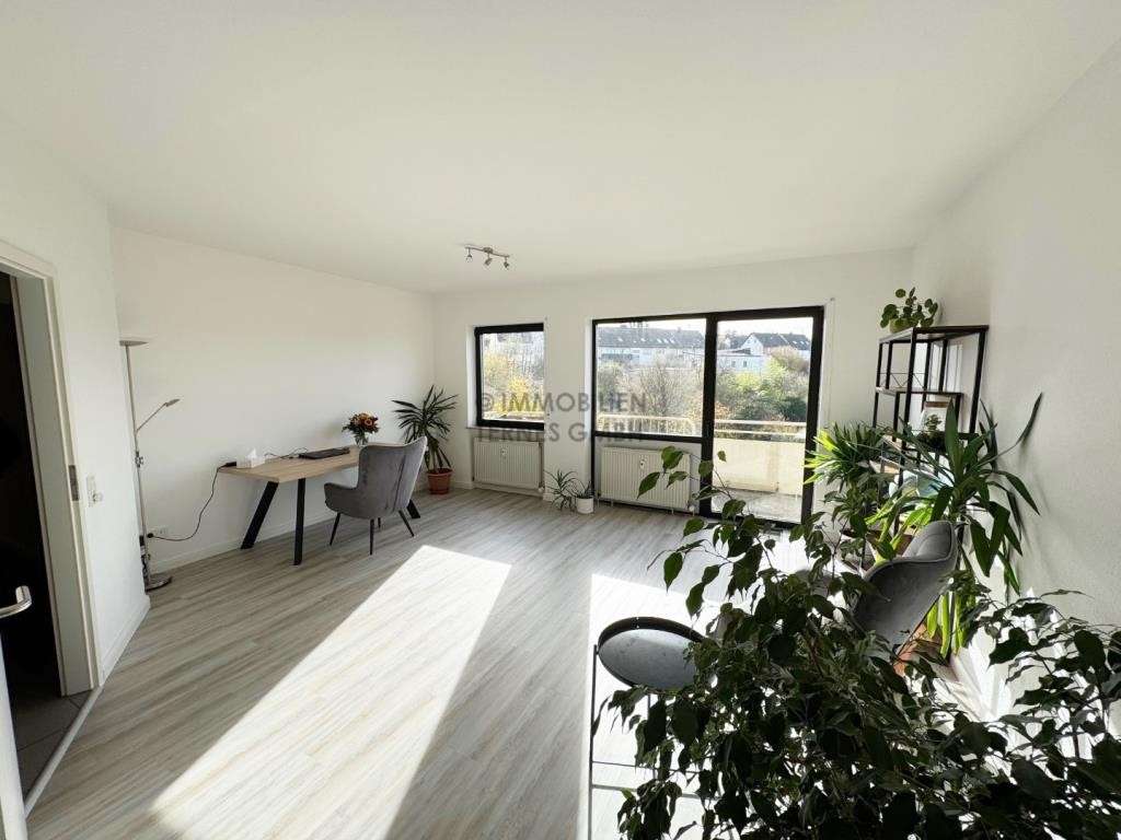 Thumbnail-Wohnung zum Kaufen in Riegelsberg 175.000,00 € 89.87 m²