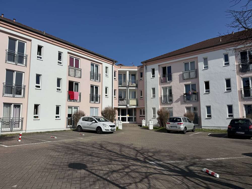 Thumbnail-Wohnung zum Mieten in Landau 450,00 € 23.71 m²