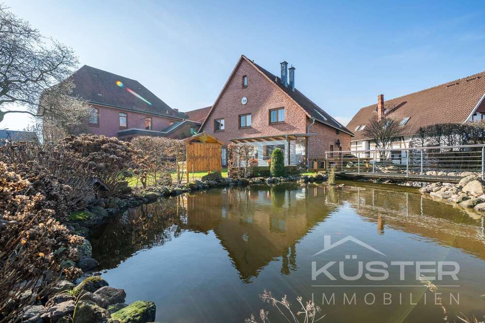 Thumbnail-Haus zum Kaufen in Wunstorf 1.350.000,00 € 480 m²