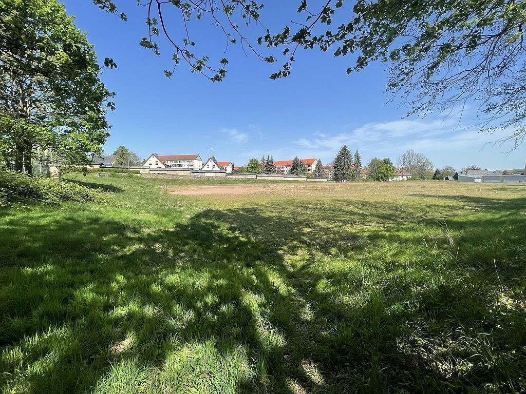 Thumbnail-Grundstück zu verkaufen in LichtensteinSachsen 77.400,00 € 516 m²
