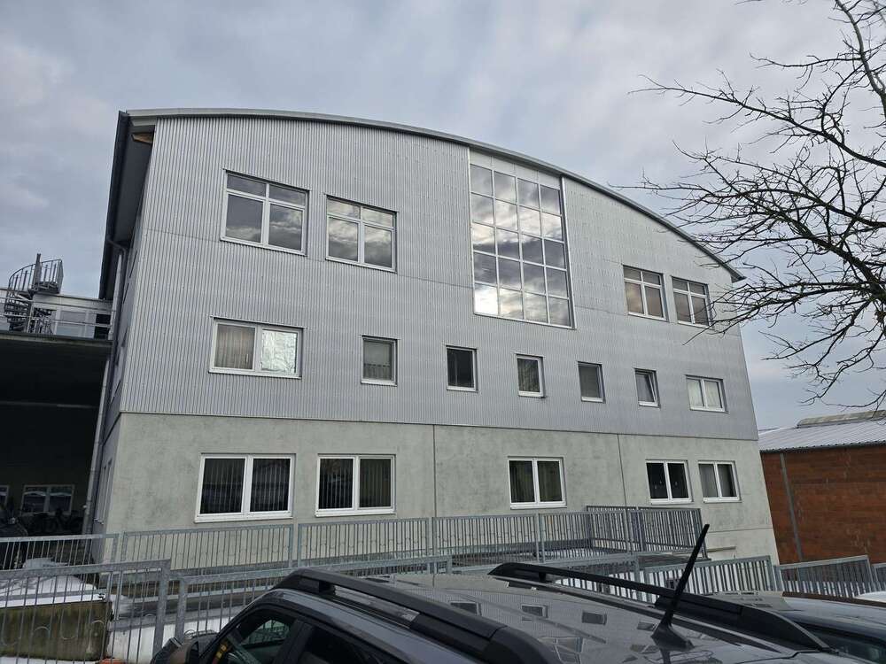 Thumbnail-Halle in Siegenburg 7.010,00 € 1402 m²
