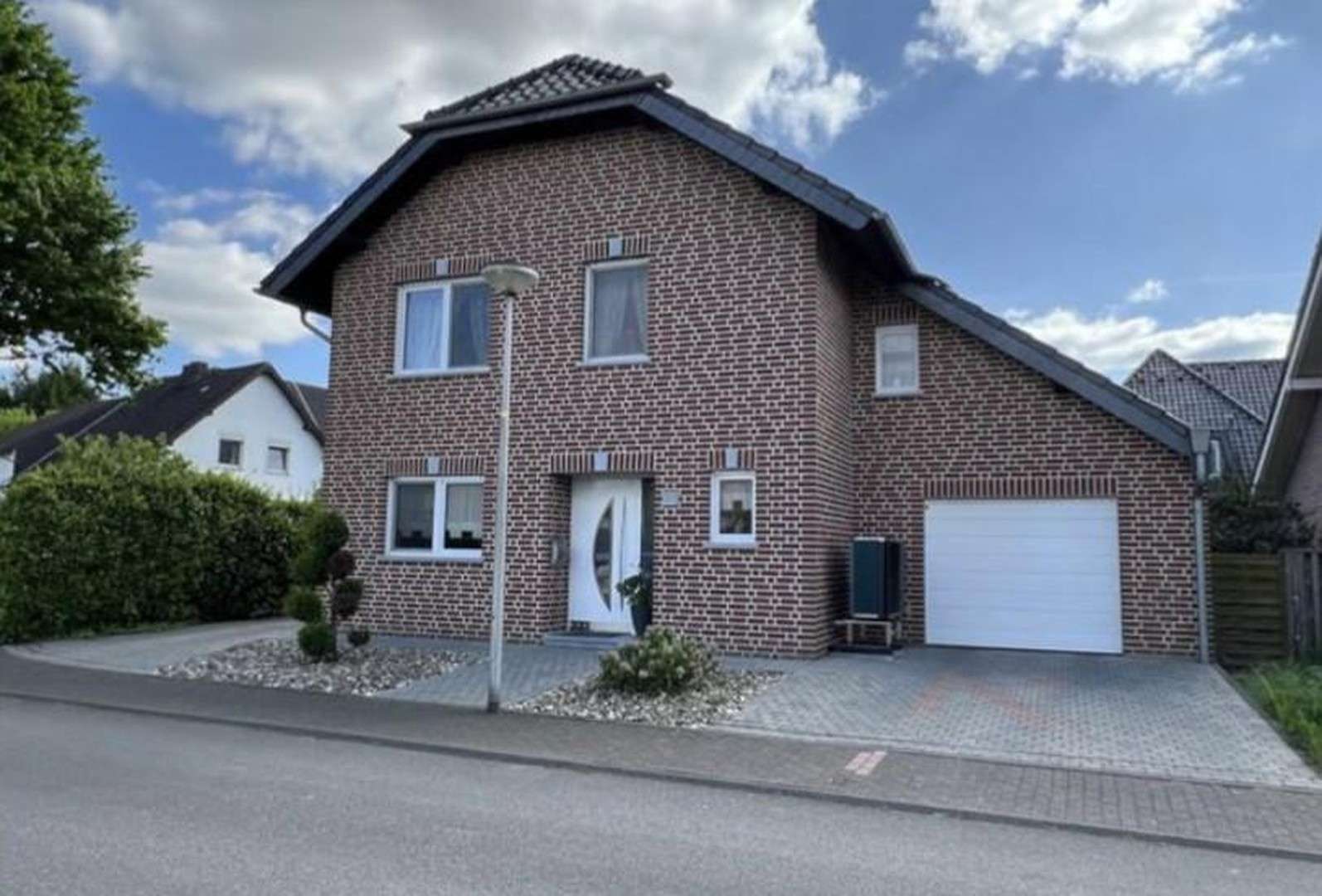 Thumbnail-Haus zum Mieten in Heinsberg 1.700,00 € 160 m²