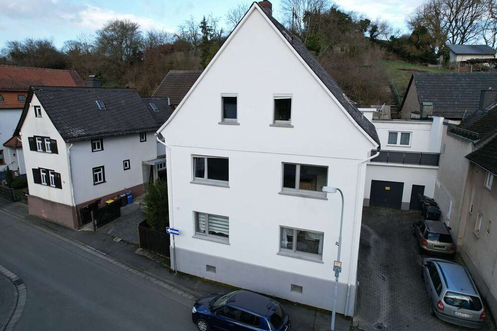 Thumbnail-Haus zum Kaufen in Wetzlar Naunheim 465.000,00 € 228.19 m²