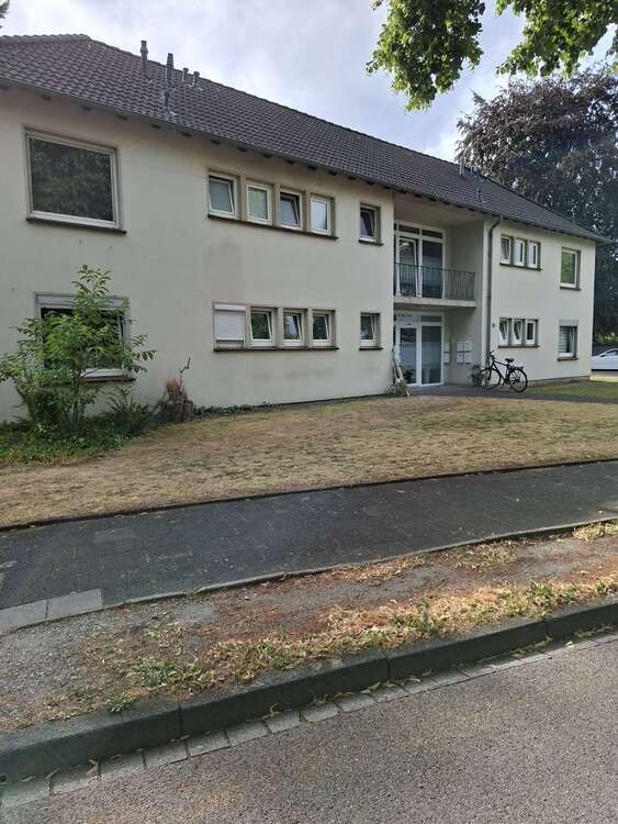Thumbnail-Haus zum Kaufen in Moers-Utfort 749.000,00 € 351 m²
