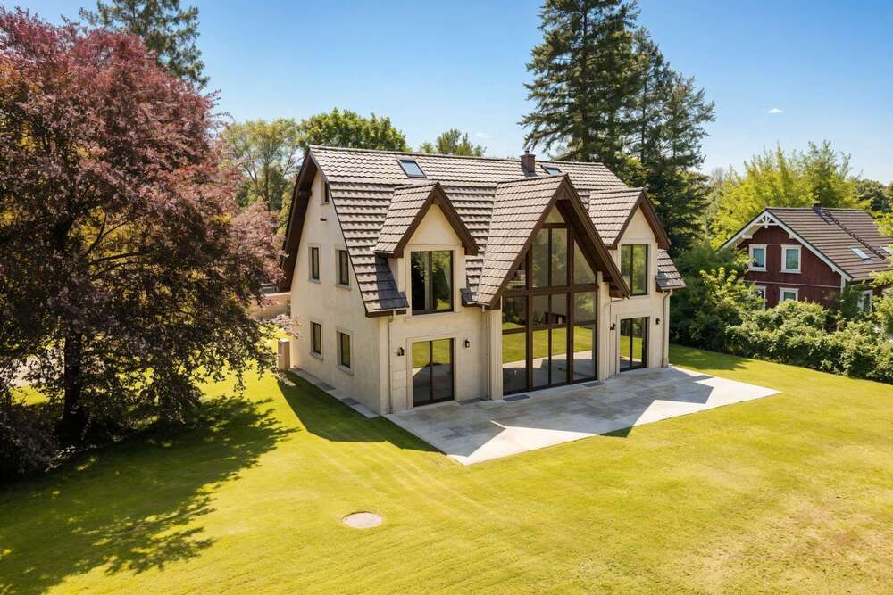 Thumbnail-Haus zum Kaufen in Kleinmachnow 2.490.000,00 € 420 m²