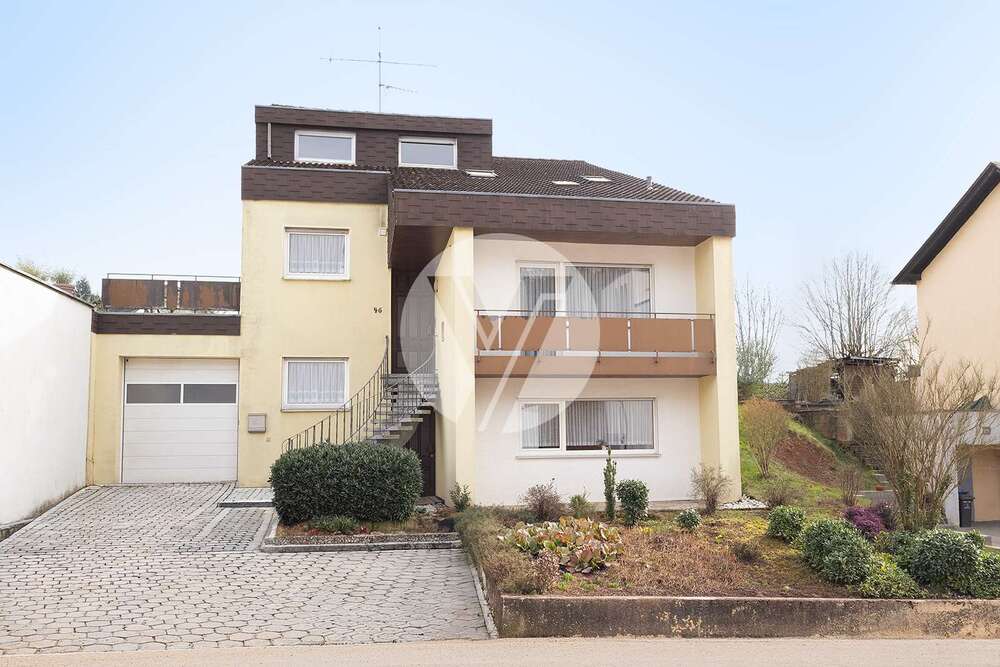 Thumbnail-Haus zum Kaufen in Föhren 389.000,00 € 242 m²