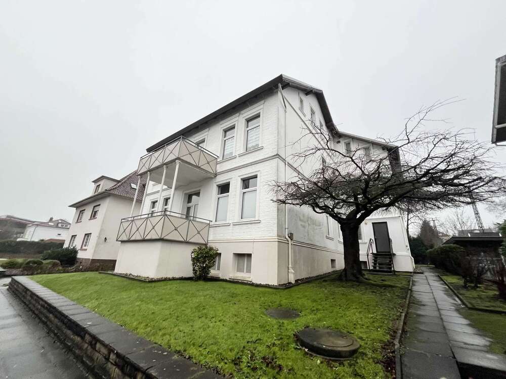 Thumbnail-Wohnung zum Kaufen in Bad Oeynhausen 115.000,00 € 77 m²