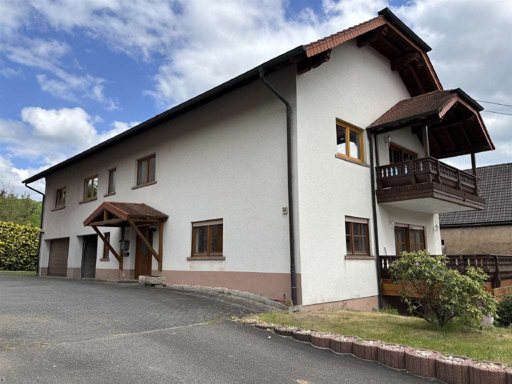 Thumbnail-Haus zum Kaufen in Herschweiler-Pettersheim 315.000,00 € 220 m²