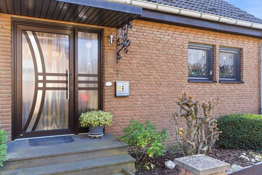 Thumbnail-Haus zum Kaufen in Nörvenich 450.000,00 € 123.96 m²