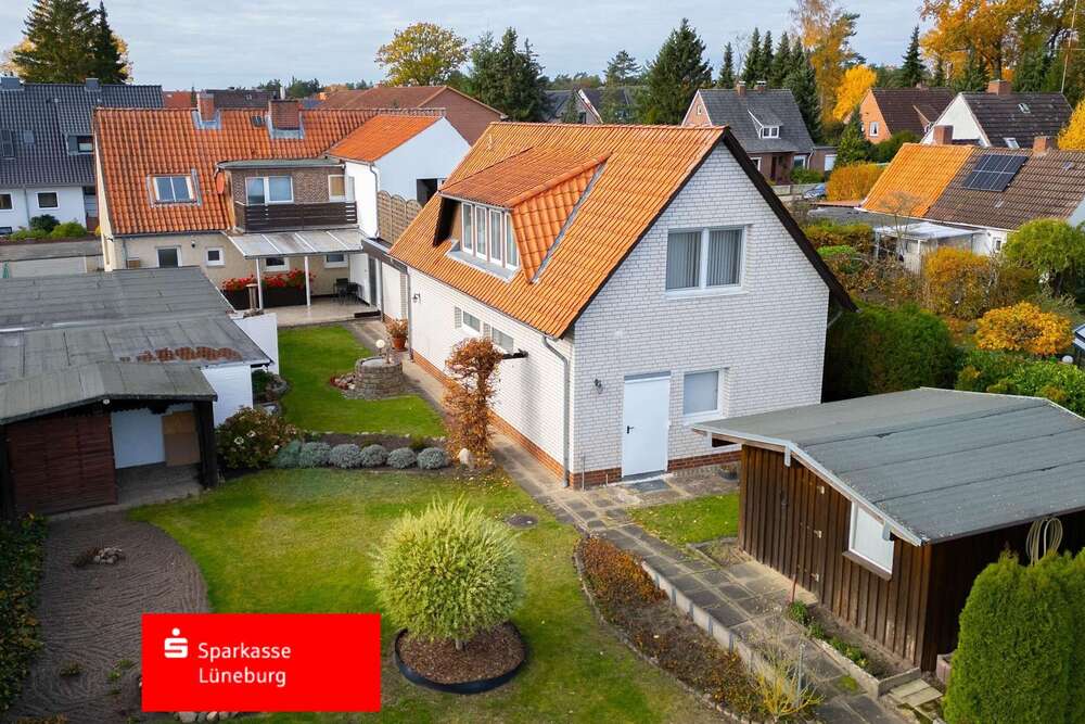 Thumbnail-Haus zum Kaufen in Adendorf 650.000,00 € 330 m²