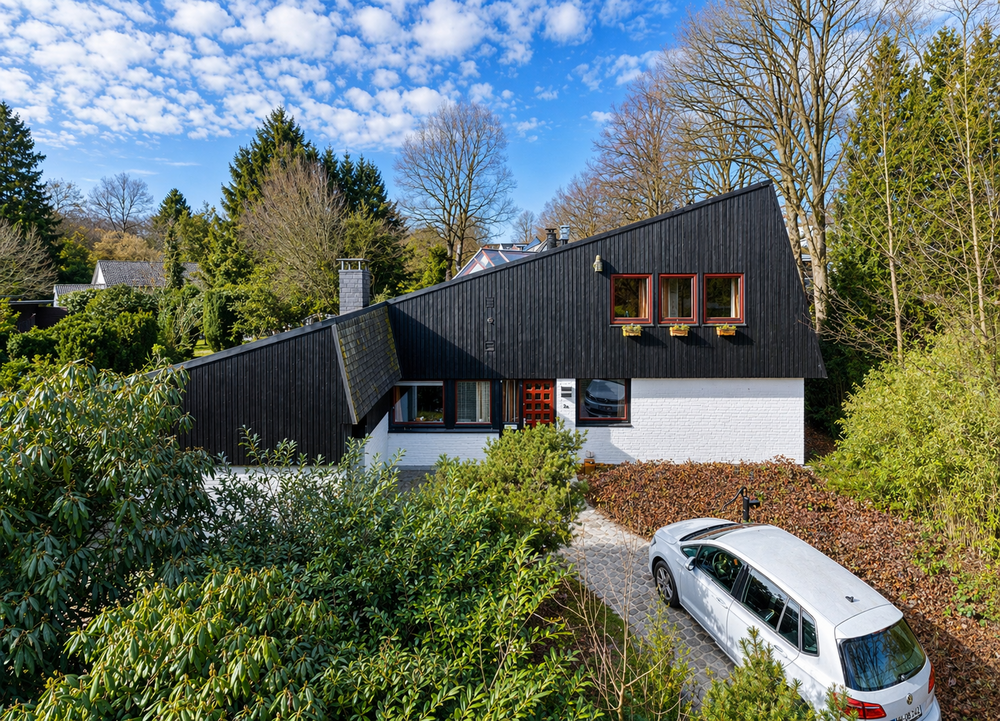 Thumbnail-Haus zum Kaufen in Hamburg 1.100.000,00 € 205 m²