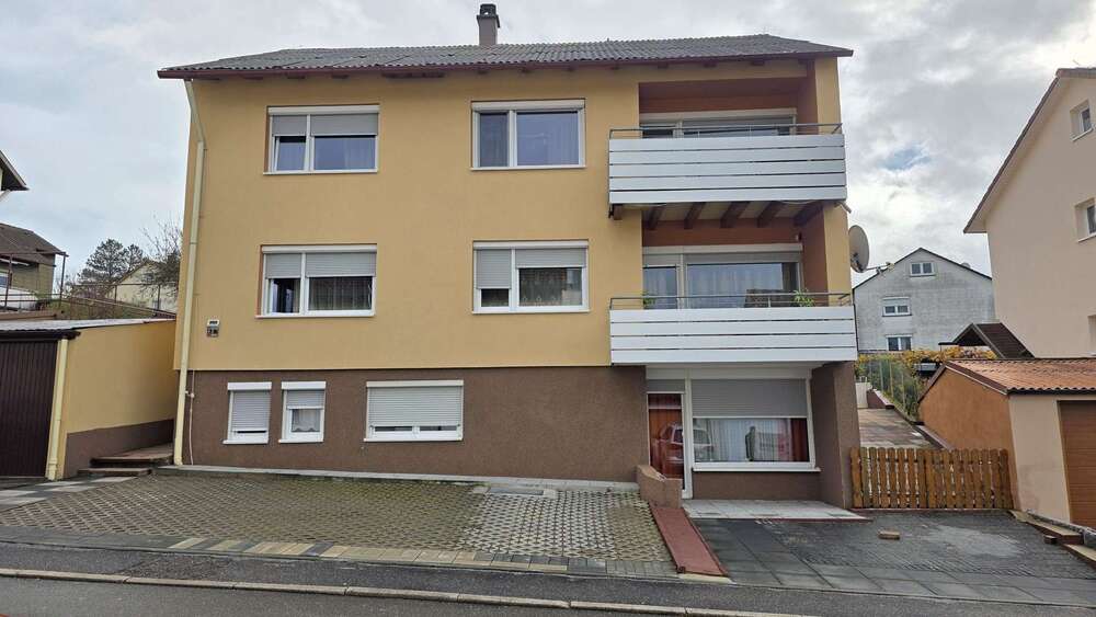 Thumbnail-Haus zum Kaufen in Altensteig 499.000,00 € 211 m²