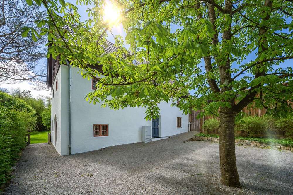 Thumbnail-Haus zum Kaufen in Berg 1.950.000,00 € 130 m²