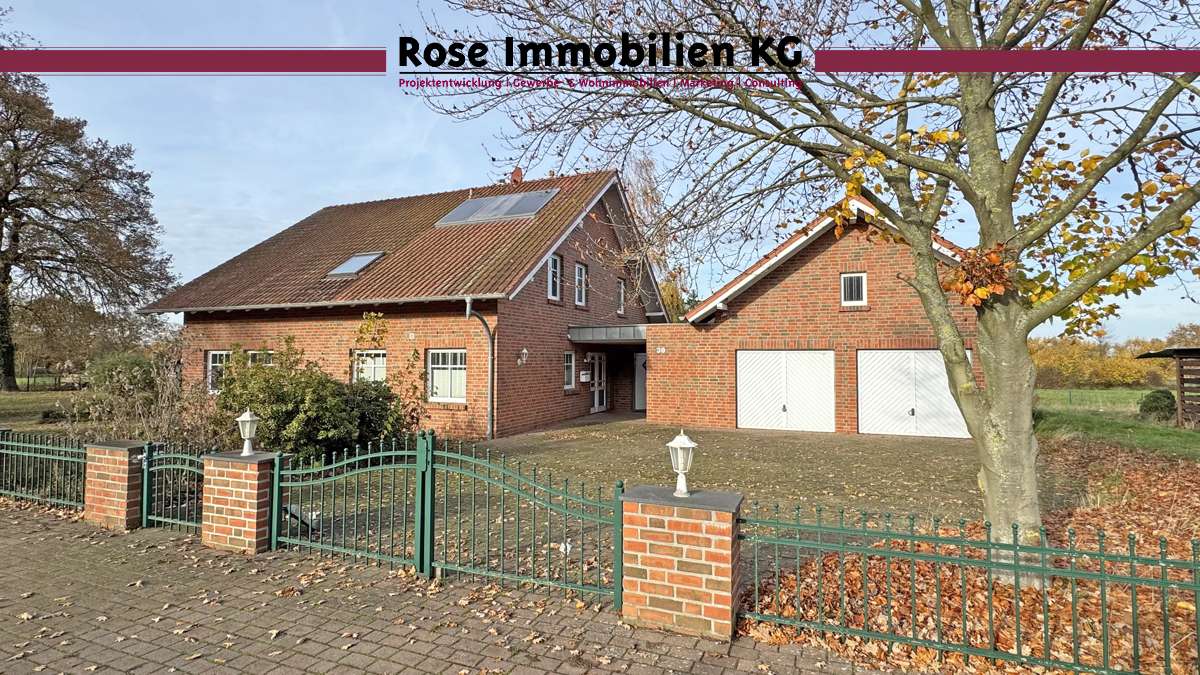 Thumbnail-Haus zum Mieten in Petershagen 1.600,00 € 220 m²