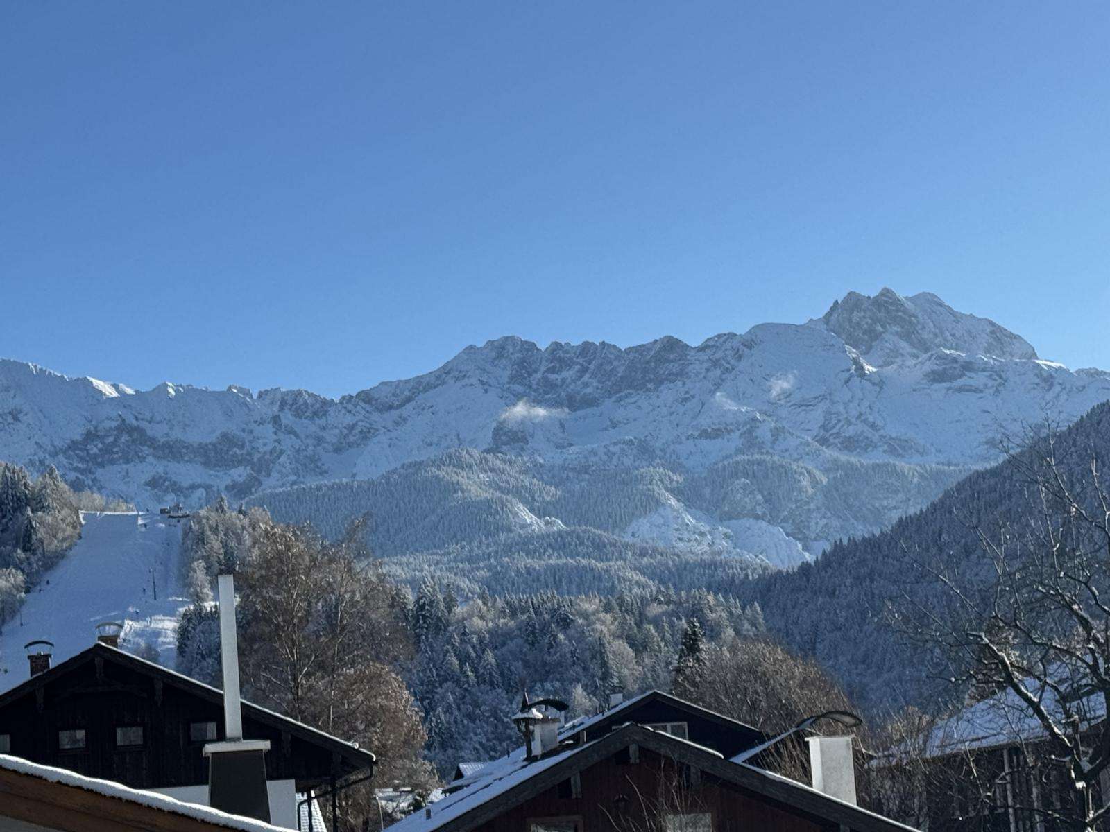 Thumbnail-Wohnung zum Mieten in Garmisch-Partenkirchen 2.000,00 € 111.75 m²