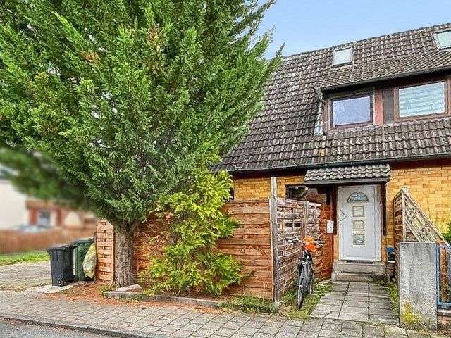 Thumbnail-Haus zum Kaufen in Erlangen 365.000,00 € 119.51 m²