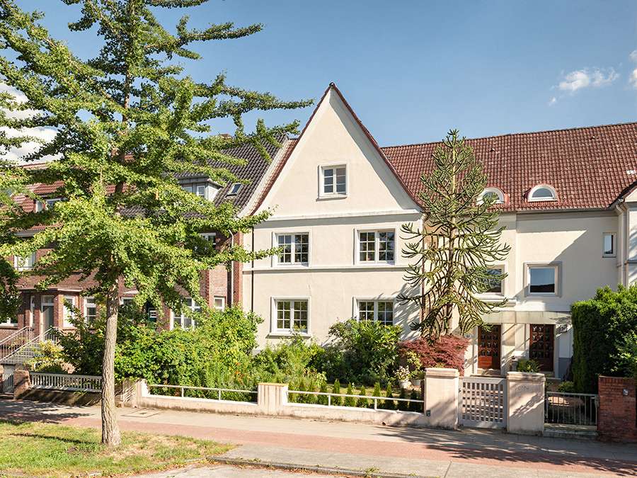 Thumbnail-Haus zum Kaufen in Hamburg 789.000,00 € 246.3 m²