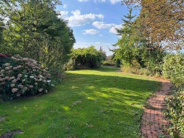 Thumbnail-Haus zum Kaufen in Barsinghausen Holtensen 499.000,00 € 200 m²