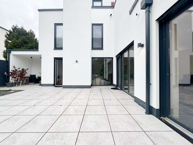 Thumbnail-Wohnung zum Mieten in Frechen-Buschbell 2.075,00 € 134 m²