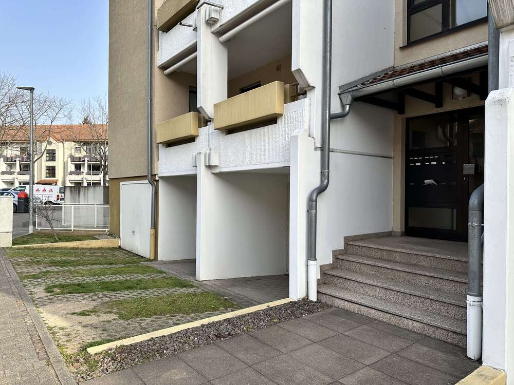 Thumbnail-Wohnung zum Kaufen in Mannheim 175.000,00 € 74 m²