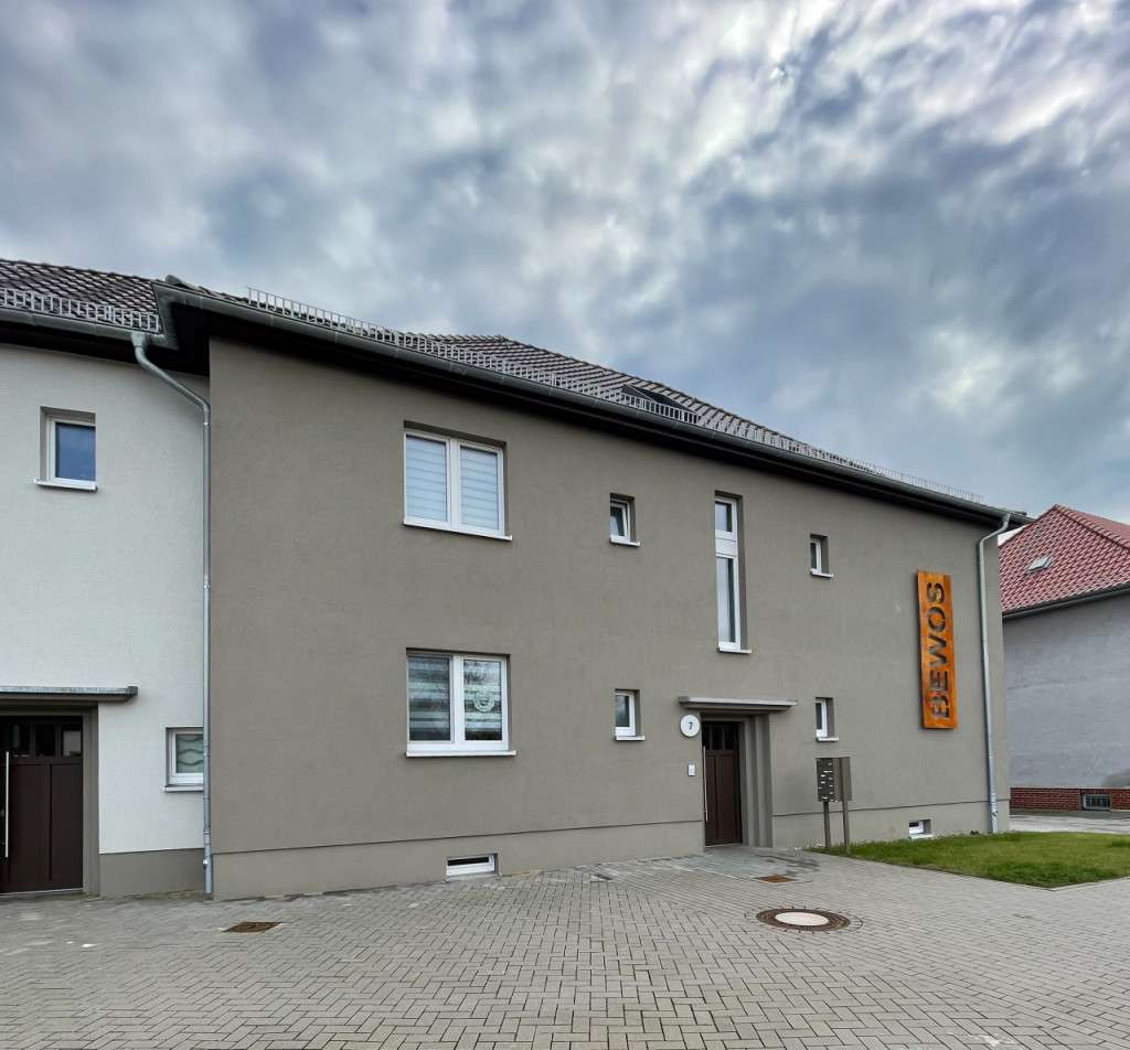 Thumbnail-Wohnung zum Mieten in Oschersleben 408,00 € 51 m²