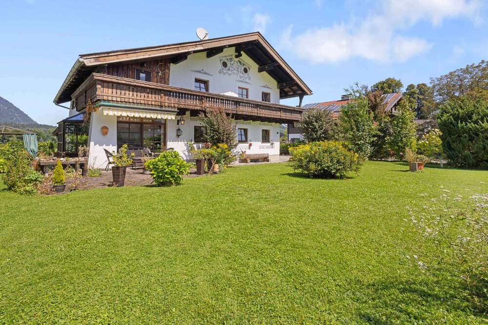 Thumbnail-Haus zum Kaufen in Bayerisch Gmain 995.000,00 € 196 m²