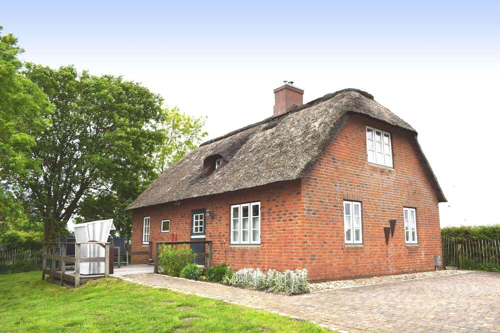 Thumbnail-Haus zum Kaufen in Emmelsbüll-Horsbüll 498.000,00 € 92.72 m²