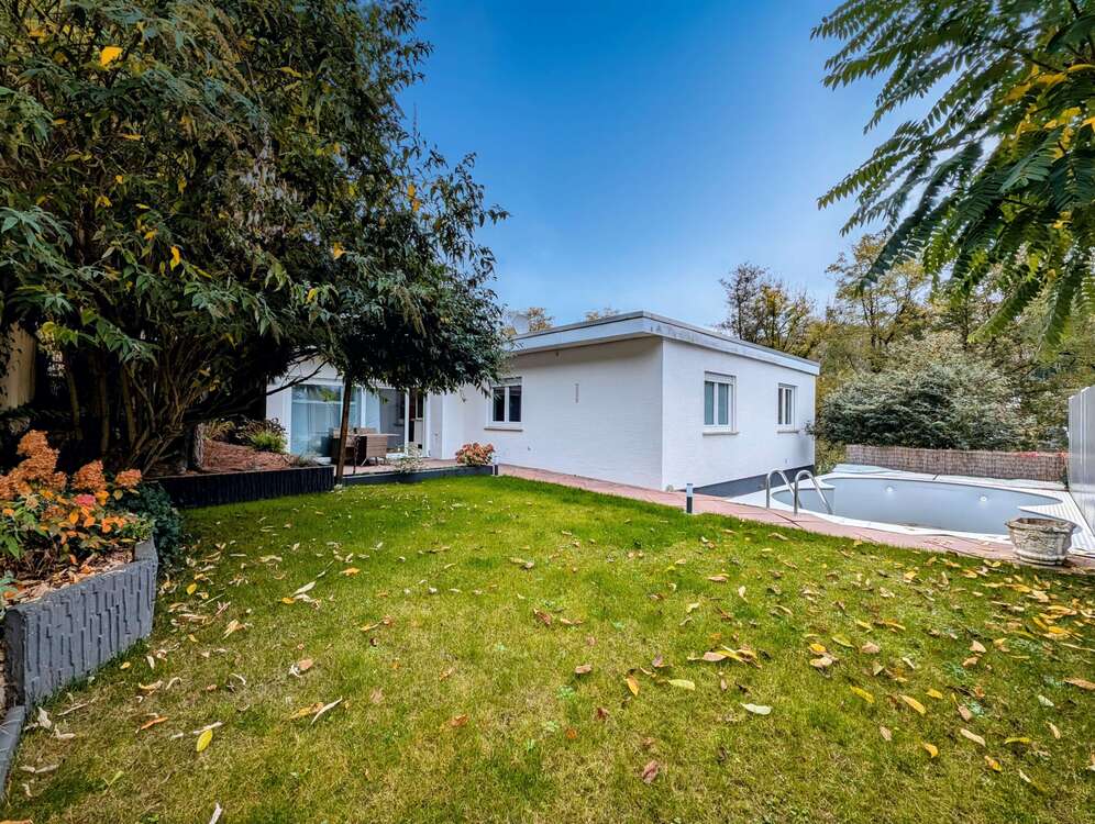 Thumbnail-Haus zum Kaufen in Aschaffenburg-Damm 549.000,00 € 112 m²