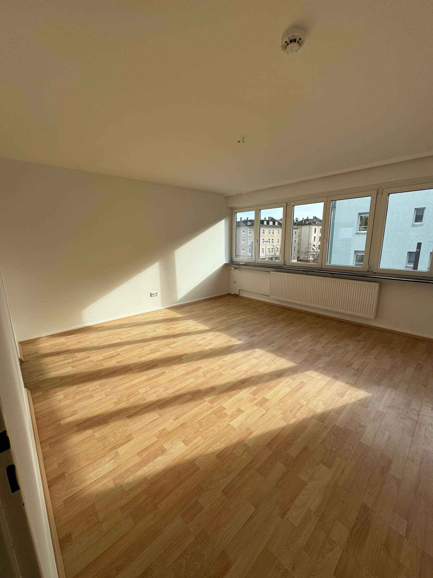 Thumbnail-Wohnung zum Mieten in Frankfurt 560,00 € 28.29 m²