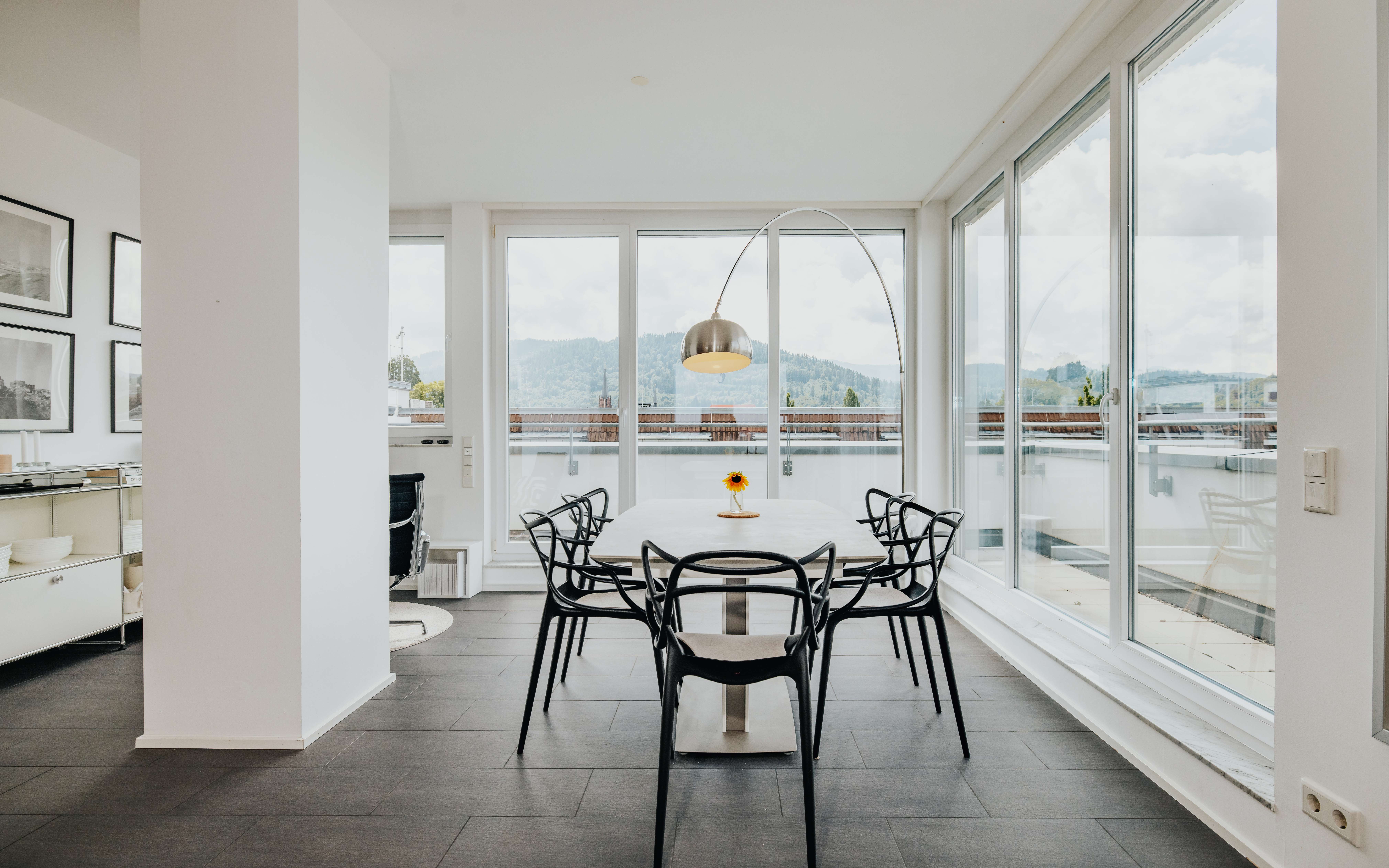 Thumbnail-Wohnung zum Kaufen in Freiburg 1.392.000,00 € 175 m²