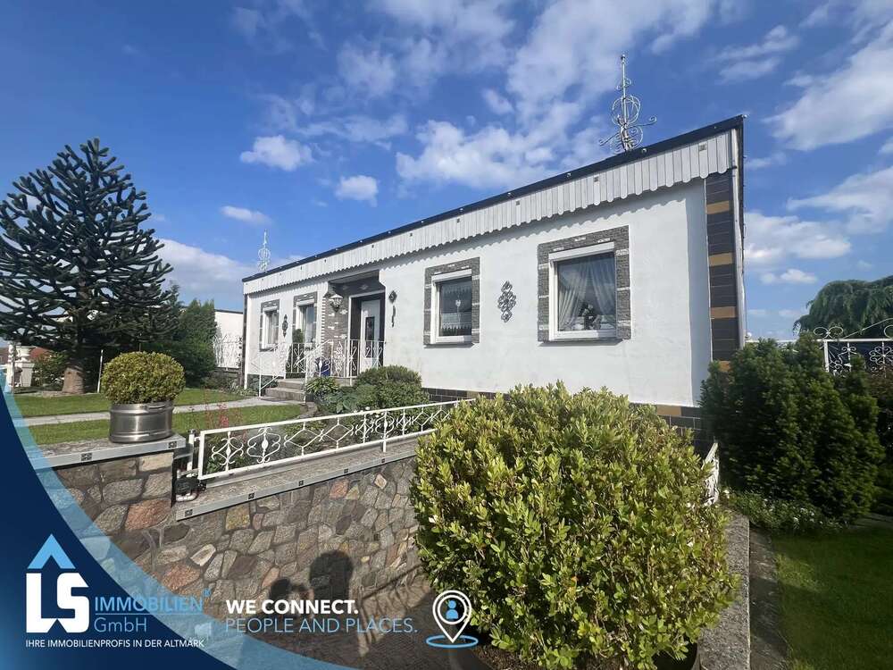 Thumbnail-Haus zum Kaufen in Osterburg (Altmark) 199.000,00 € 100 m²