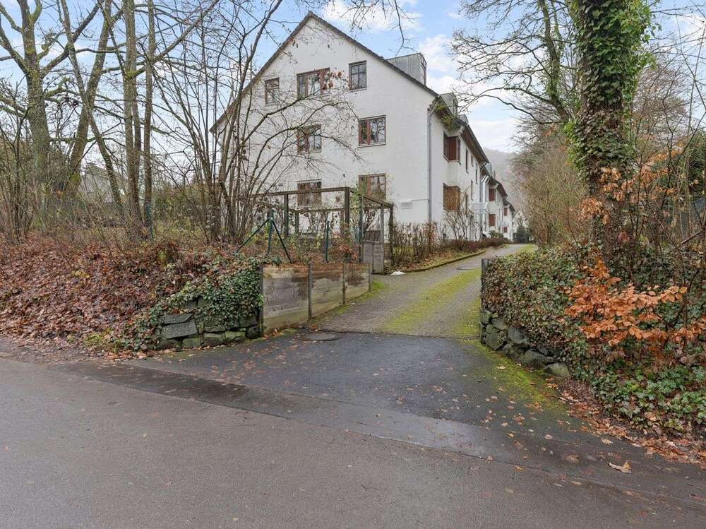 Thumbnail-Wohnung zum Kaufen in Kassel 279.000,00 € 86.8 m²