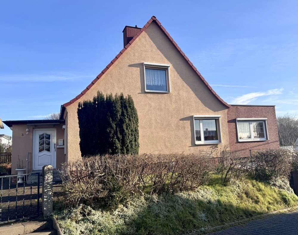 Thumbnail-Haus zum Kaufen in Bergen 267.000,00 € 138.68 m²