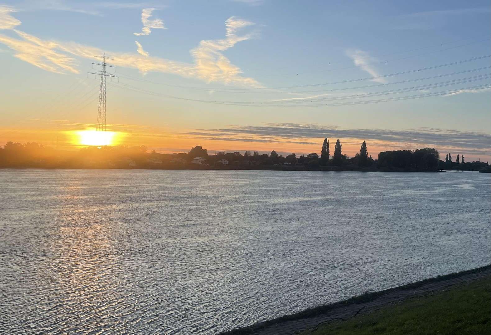 Thumbnail-Haus zum Kaufen in Hamburg 695.000,00 € 220 m²