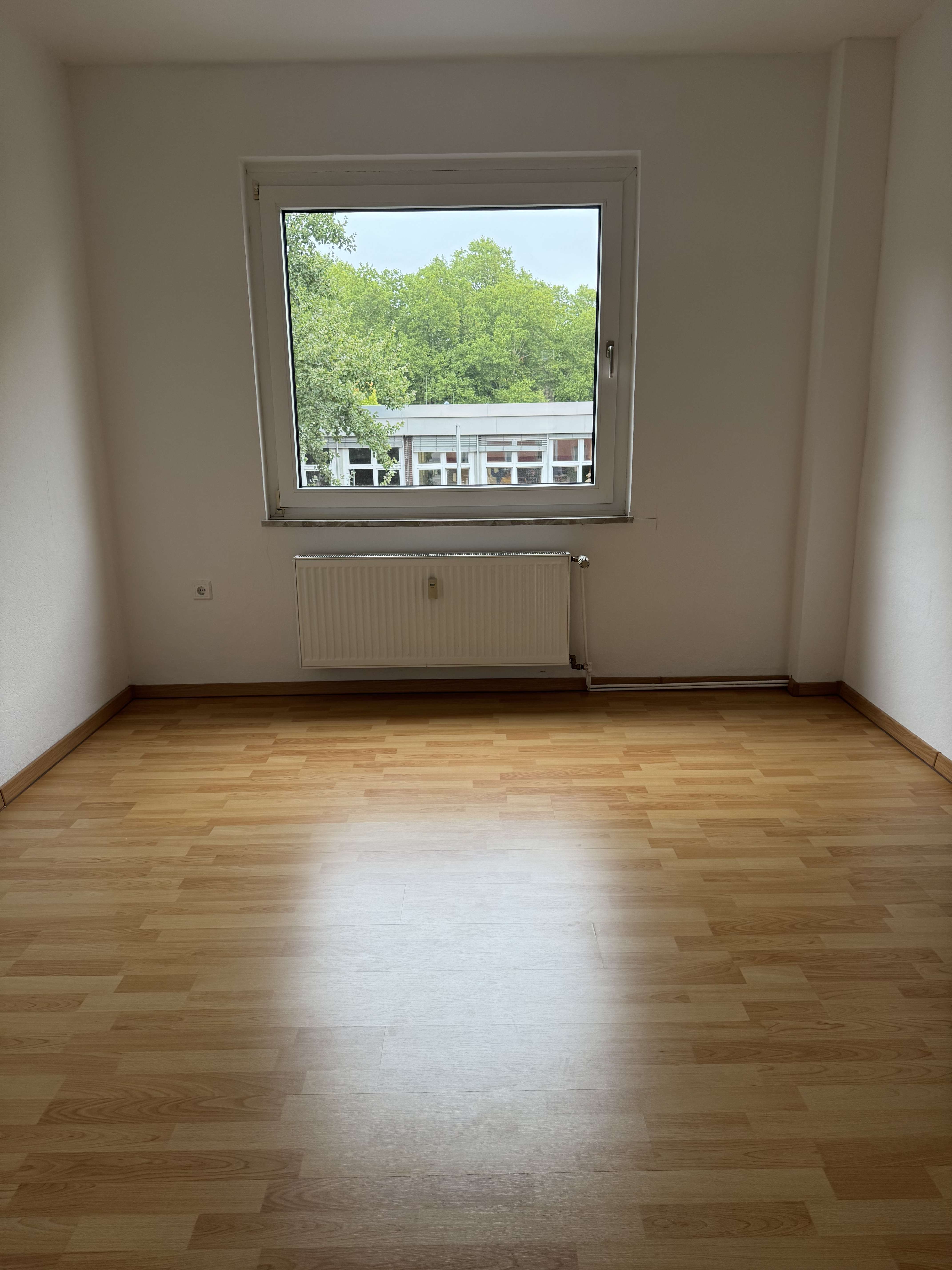 Thumbnail-Wohnung zum Mieten in Duisburg 420,00 € 50 m²