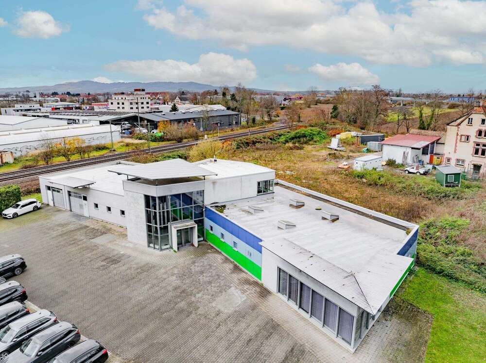 Thumbnail-Halle in Emmendingen 4.500,00 € 620 m²