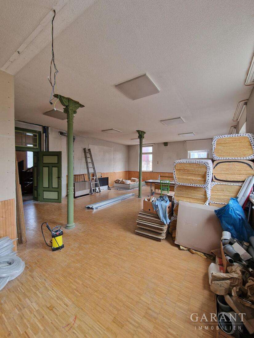 Thumbnail-Haus zum Kaufen in Wüstenrot-Oberheimbach 150.000,00 € 152 m²